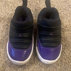 Baby Girls size 6c Jordans